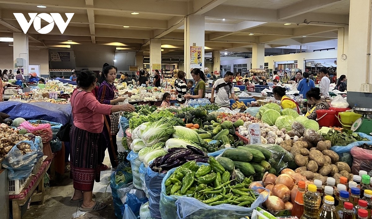 Lào khó đưa CPI về mức 1 con số trong năm nay